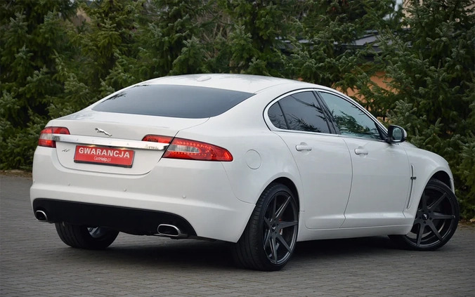 Jaguar XF cena 49900 przebieg: 219000, rok produkcji 2011 z Piwniczna-Zdrój małe 781